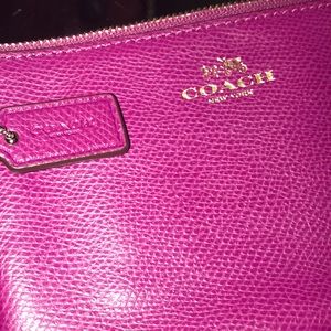 NWOT Coach wristlet